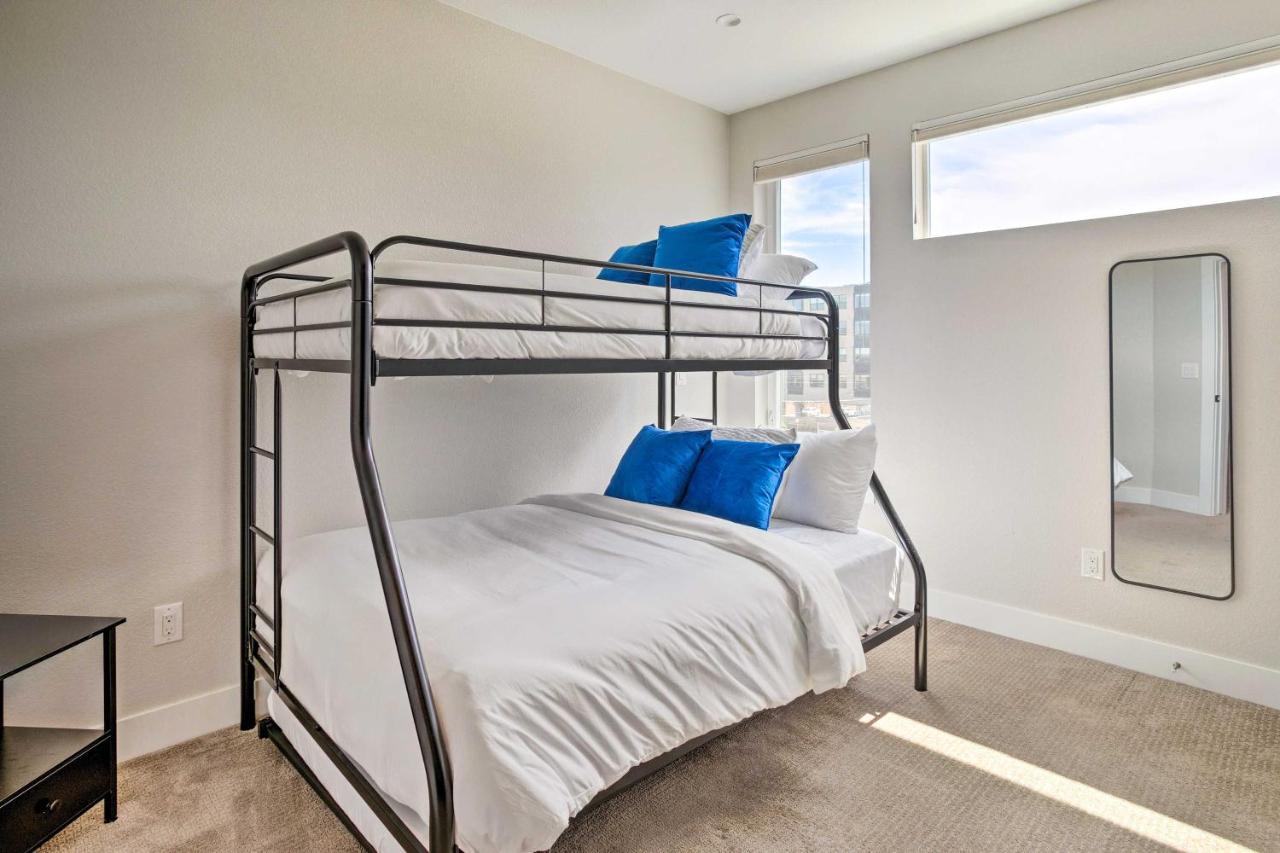 Upscale Townhome With Skyline Views * Denver